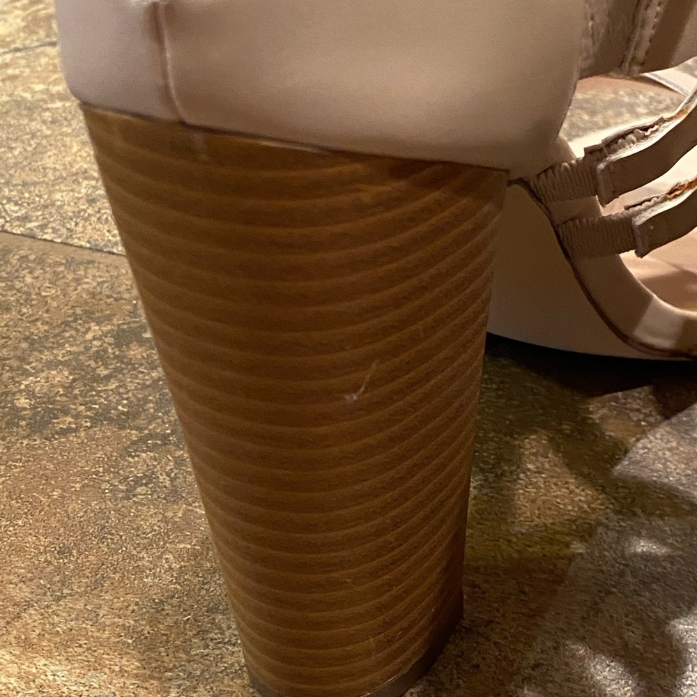 Block Heeled Sandals - Picture 5 of 7